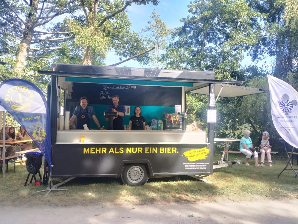 Unser Bierstand beim Mosburgfest